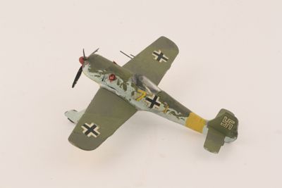 Foto Modello di aereo Focke Wulf FW 190A Germania 1939 IGB-015155_20100131_002.jpg