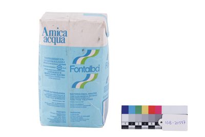 Foto Cartoccio Tetra Brik amica acqua Fontalba usato a bordo dei sottomarini classe Toti IGB-020597_20260624_008.JPG