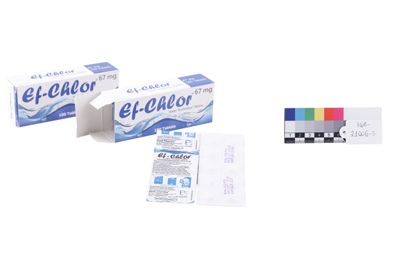 Foto Coppia di confezioni di El-Chlor, pastiglie cloranti e ossidanti per la depurazione dell'acqua da 67 mg IGB-021006-5_20260624_016.JPG