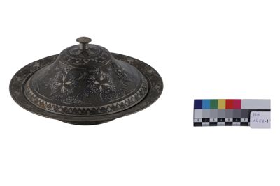 Foto Piatto con coperchio in stile etrusco-romano IGB-001468-1_20251217_002.jpg