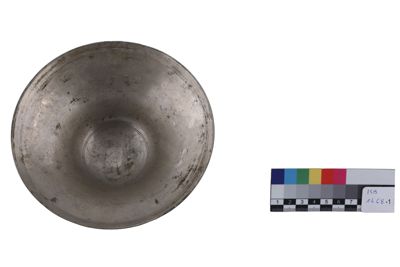 Foto Piatto con coperchio in stile etrusco-romano IGB-001468-1_20251217_010.jpg