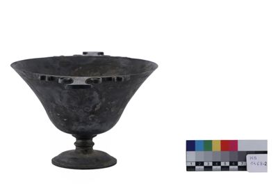 Foto vaso in stile etrusco-romano IGB-001468-2_20251217_012.jpg