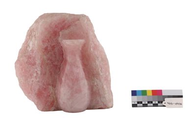 Foto Pezzo di quarzo rosa semilavorato IGB-004906_20250910_002.jpg