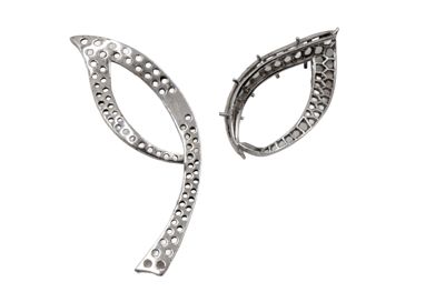 Foto Cuscinetto con gioiello in lavorazione IGB-005703_20250613_004.JPG