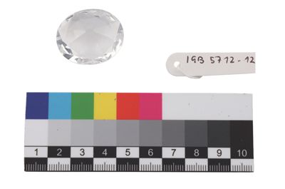 Foto Copia del brillante Koh-I-Noor (nuovo taglio, 109 carati) IGB-005712-12_20250912_004.jpg