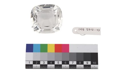 Foto Copia del brillante Jubilee (245 carati) IGB-005712-13_20250912_002.jpg