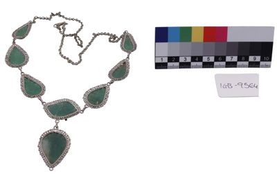 Foto Collana in argento filigrana e pietre di giada IGB-009564_20260610_004.JPG