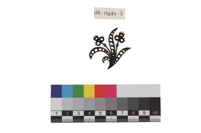 Foto Oggetto in argento pronto per l'incasso delle pietre IGB-015684-03_20250910_002.jpg