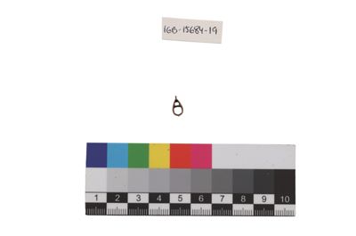 Foto Oggetto in argento pronto per l'incasso delle pietre IGB-015684-19_20250910_004.jpg