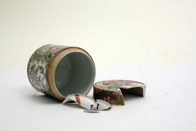 Foto scatola cilindrica IGB-001442_20101213_003.jpg