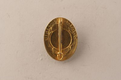 Foto Distintivo "Touring Club Italiano - Socio Vitalizio" IGB-014779_20091029_002.jpg