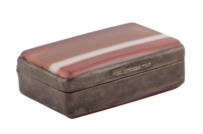 Ori: piccola scatoletta in agata e metallo argentato (cm.5*3) IGB-1190