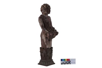 Foto Staua raffigurante faunetto e cesto di frutta IGB-001258_20251217_014.jpg