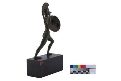 Foto Statuetta in bronzo in stile etrusco-romano con figura di guerriero IGB-001270_20251217_016.jpg
