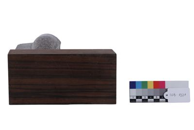 Foto Frammento di statua egizia stante in porfido IGB-001321_20251217_014.jpg