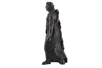 Foto Statuetta in argento raffigurante Artemide IGB-001336_20251217_005.jpg