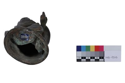 Foto Statuetta in argento raffigurante una matrona IGB-001377_20251217_018.jpg