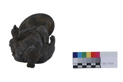 Foto Statuetta in argento raffigurante una matrona IGB-001377_20251217_020.jpg