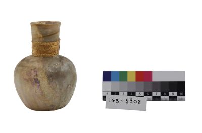 Foto Vasetto in vetro scavo con guarnizioni in oro IGB-005308_20250613_003.JPG