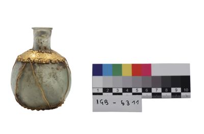 Foto Vasetto iridescente in vetro scavo IGB-005311_20250613_002.JPG