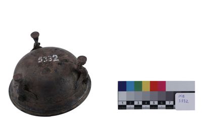 Foto Coppa in argento in stile etrusco-romano IGB-005332_20251217_012.jpg