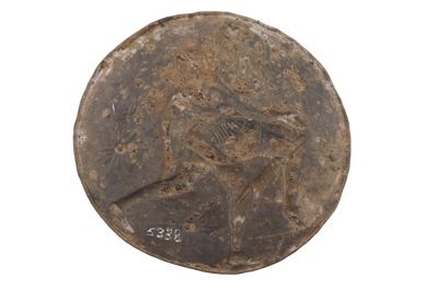 Foto Piatto d'argento raffigurante guerriero IGB-005338_20251001_003.JPG