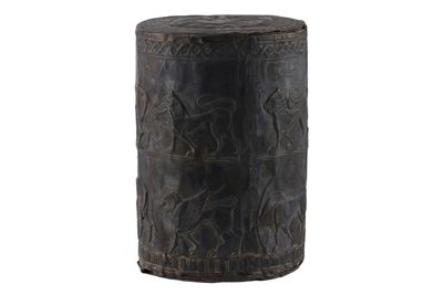 Foto Cista con coperchio in argento in stile etrusco-romano IGB-005339_20251217_009.jpg