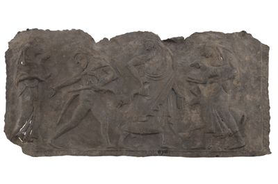 Frammento di urna d'argento IGB-5342