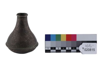 Foto Recipiente con decorazione a incisione graffita IGB-020815_20251217_002.jpg