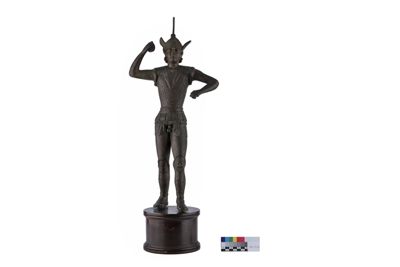 Foto Statuetta di guerriero in stile etrusco IGB-001276_20251217_002.jpg