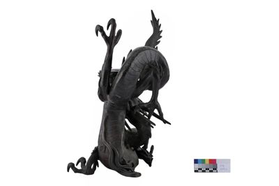 Foto Gruppo in bronzo raffigurante un drago e divinità IGB-001450_20251217_006.jpg