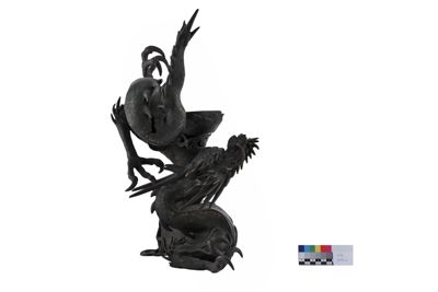 Foto Gruppo in bronzo raffigurante un drago e divinità IGB-001450_20251217_010.jpg