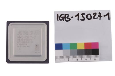 Foto Microprocessore AMD K6-2, 400MHz, 250 nm IGB-015027-1_20260323_002.JPG