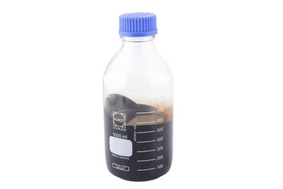 Campione di petrolio grezzo SARAGO, 11.8 °API (0.98 g/cm3) IGB-12384