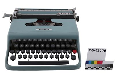 Foto Macchina per scrivere Olivetti Lettera 22 IGB-012978_20260323_004.JPG
