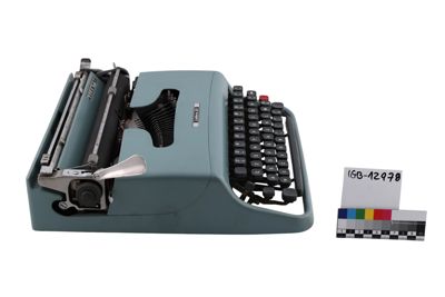 Foto Macchina per scrivere Olivetti Lettera 22 IGB-012978_20260323_006.JPG