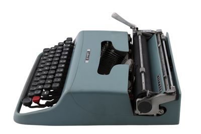 Foto Macchina per scrivere Olivetti Lettera 22 IGB-012978_20260323_009.jpg