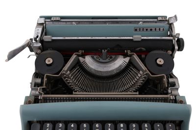 Foto Macchina per scrivere Olivetti Lettera 22 IGB-012978_20260323_012.JPG