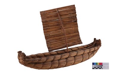 Foto Modello di imbarcazione di paglia usato sul lago Titicaca CMND-000636_20260624_002.JPG