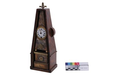 Foto Orologio a pendolo stile Luigi XVI, inserito in cassa di legno IGB-003221_20260519_002.JPG