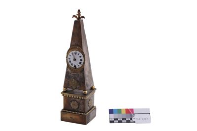 Foto Orologio a pendolo stile Luigi XVI, inserito in cassa di legno IGB-003221_20260519_004.JPG