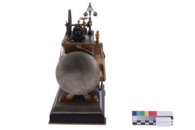 Foto orologio da appoggio tipo rivoluzione industriale IGB-003222_20260519_010.JPG