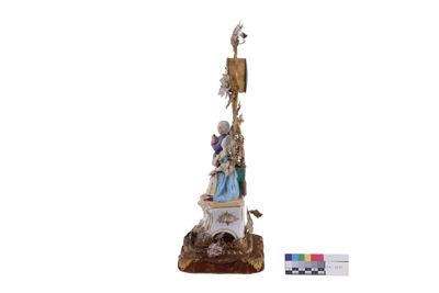 Foto Orologio di porcellana con due figure IGB-003233_20260519_010.JPG