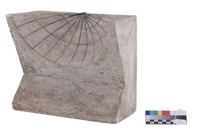 Foto Orologio solare romano - Hemicyclia, riproduzione IGB-003304_20260519_002.JPG