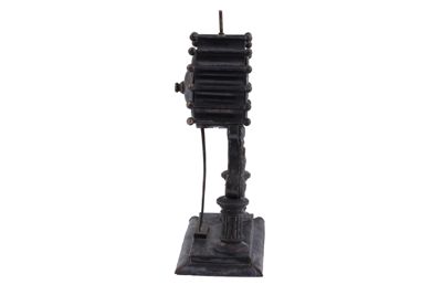 Foto Pendolina raffigurante una lira IGB-003348_20260519_009.JPG