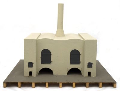 Foto modello di forno a storte verticali per zinco 08095_01.jpg