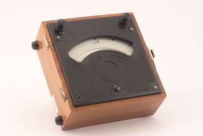 Foto Millivoltmetro per c.c. SEB/Allocchio Bacchini mod.3003/7 IGB-012549_20090917_004.jpg