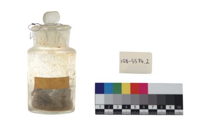 Foto Barattolo in vetro con essenze per imprimitura e verniciatura IGB-005574-2_20250528_002.jpg