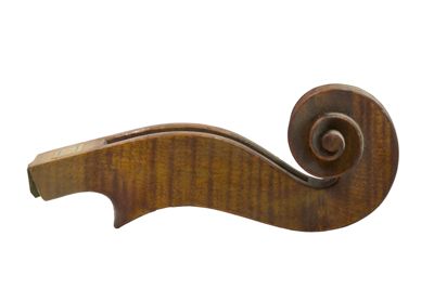 Riccio di violino in lavorazione IGB-5593-6