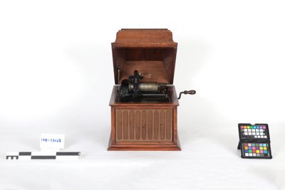 Foto Fonografo Edison Amberola 30 IGB-018668_20230614_004.jpg